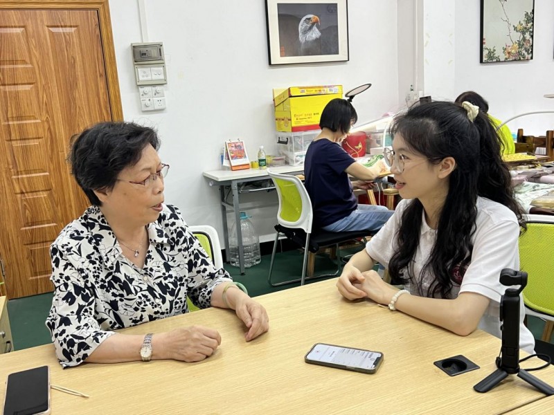 步入廣繡之境，對話非遺傳承人