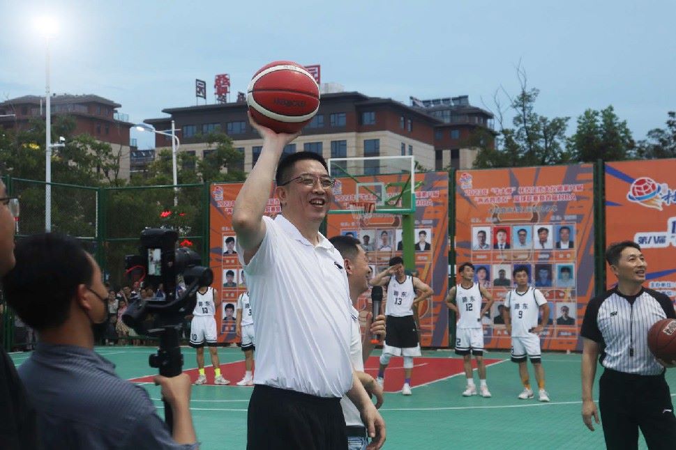 無錫職業(yè)技術(shù)學(xué)院學(xué)子三下鄉(xiāng)：接力“村BA”，鄉(xiāng)村再振興