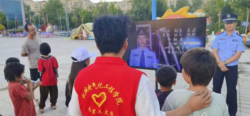 “夏花盛開同筑夢，胡楊相傳創(chuàng)團(tuán)結(jié)”團(tuán)隊暑期社會實踐活動