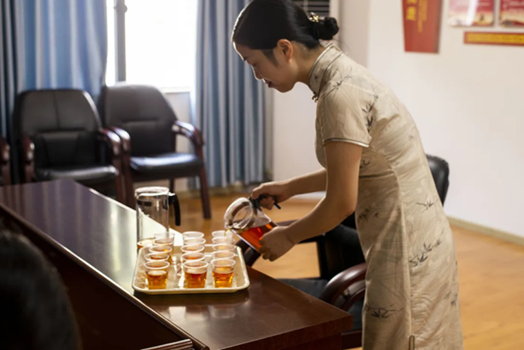 承科技之光，揚(yáng)清遠(yuǎn)茶韻