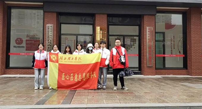 推廣普通話，異域?yàn)橐患?></a></li></ul>
<ul class=